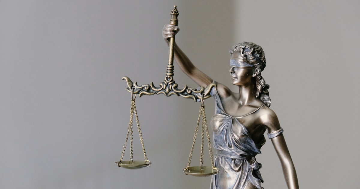 Constitutional AI 憲法式人工智慧對齊安全指南封面圖