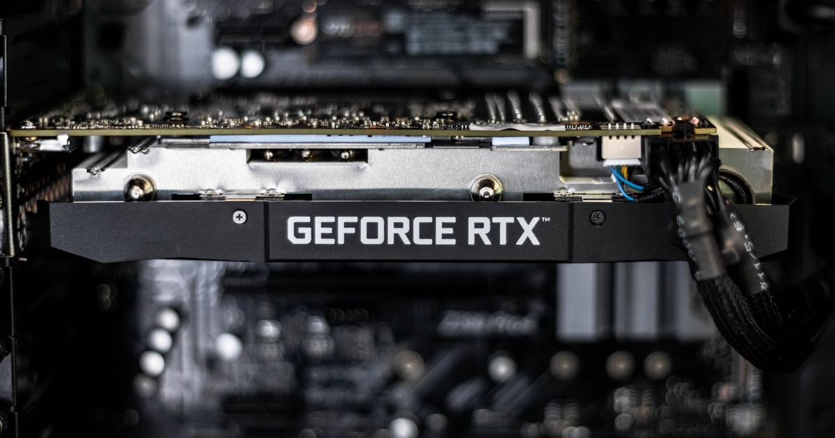 NVIDIA Agent Toolkit 完整解析:17 家軟體巨頭加入、Nemotron 3 Ultra 550B 與中小企業 H2 AI 採購訊號 封面圖