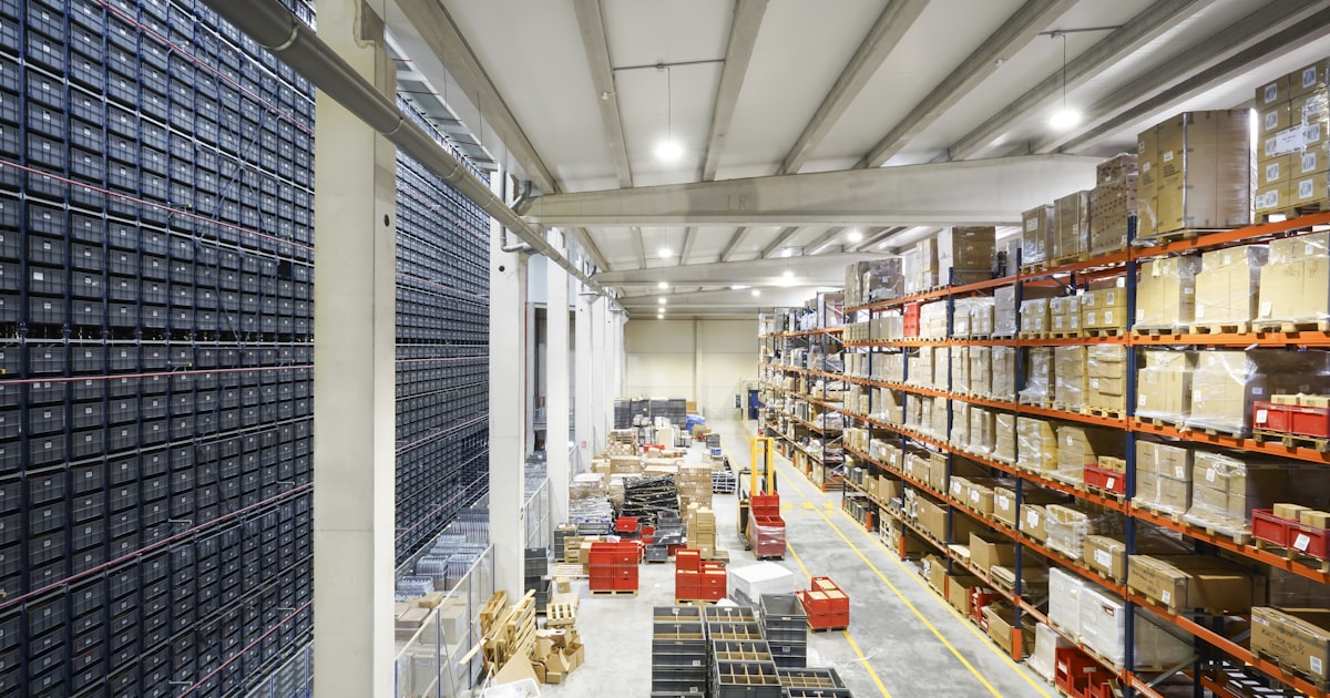 客製化 PIM 產品資訊管理系統開發完整指南：6 個關鍵決策、3 個報價區間、5 個常見地雷 封面圖